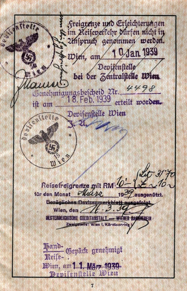 Max Uris Reisepass