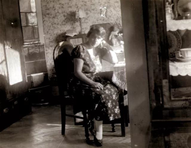 Kati Andai's mother Margit Erdos at home
