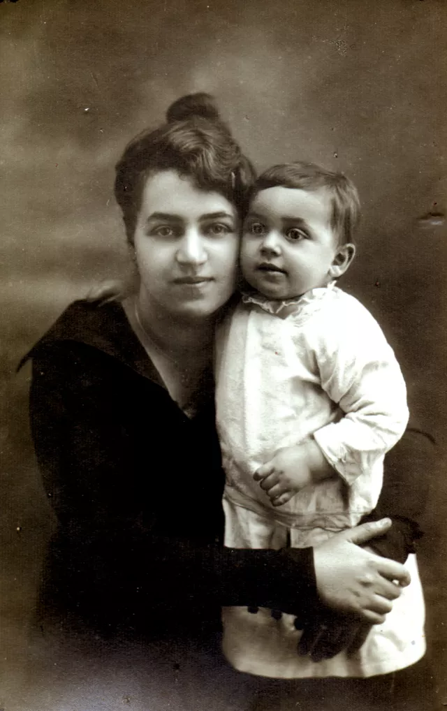 Kati Erdos and her mother Margit Erdos