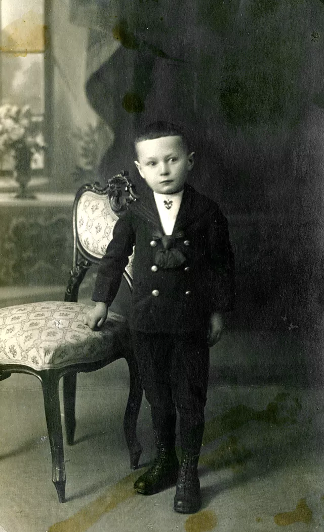 Lilli Tauber's brother Eduard Schischa