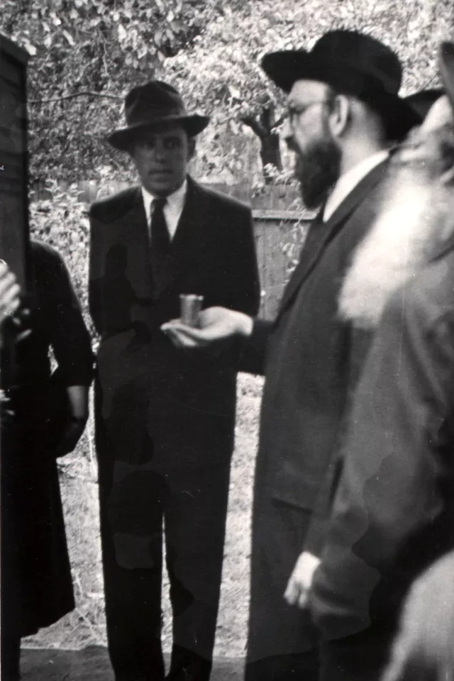 Rabbi Izidor Katz saying blessings at Alica Gazikova's wedding
