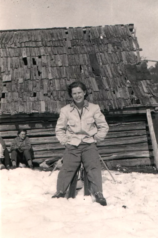 Agnesa Urbanova on a ski trip