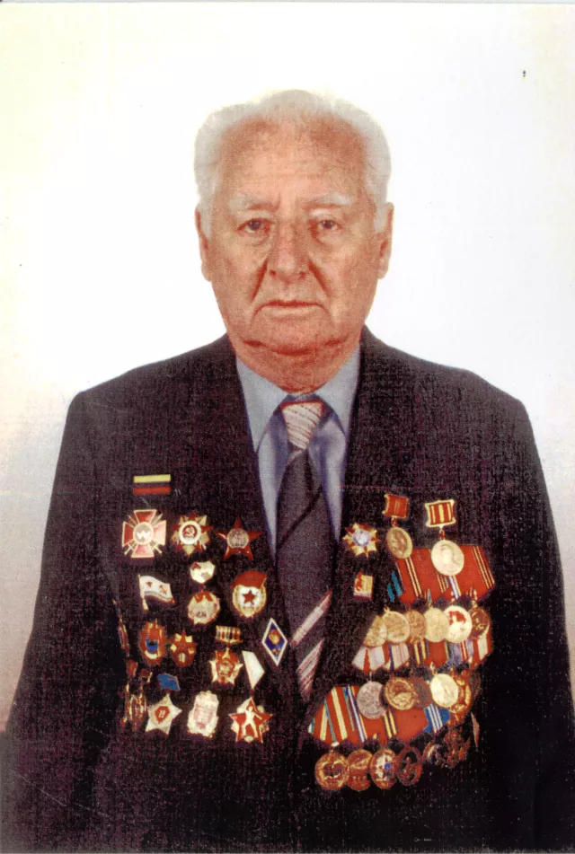 Arnold Fabrikant
