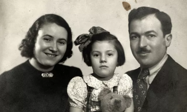 Aunt Reni's family