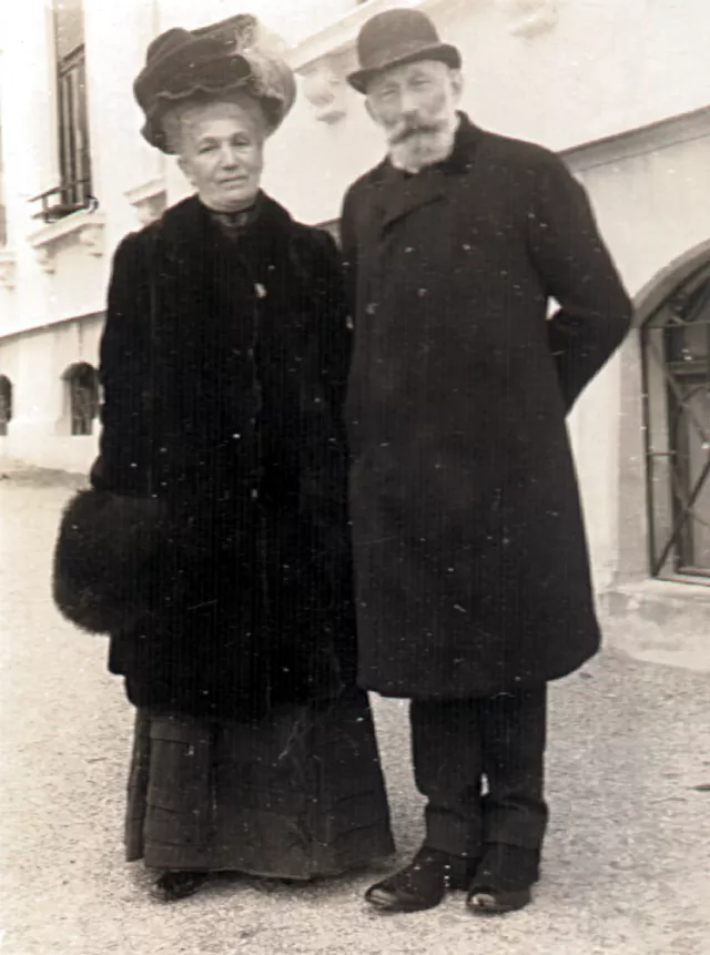 Mor and Emilia Berdach
