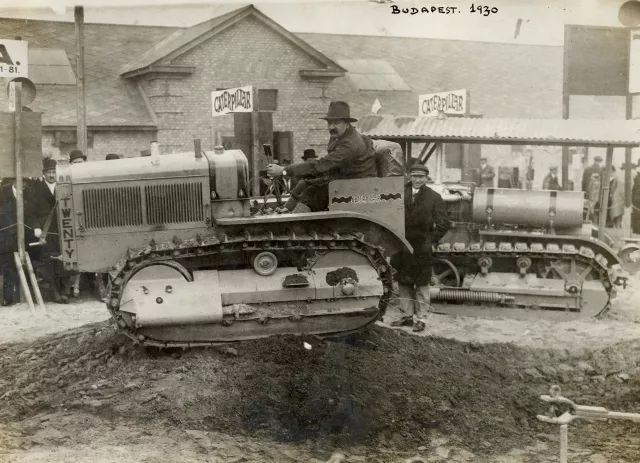 Miksa Domonkos's tractor show