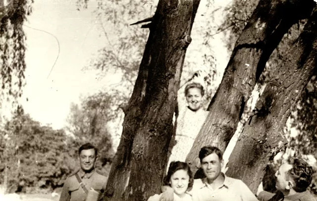 Apolonia Starzec with friends
