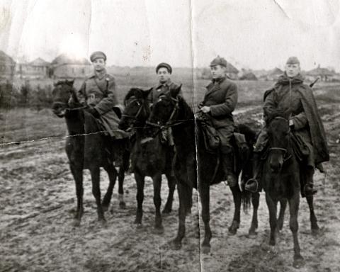 Ida Limonova's first husband Natan Shafir in the Red Army