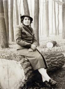 Hanny Hieger 1938 in Wienerwald