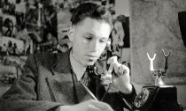 Jindrich Lion bei der Arbeit als Journalist