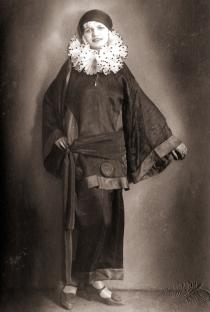 Erna Hauser