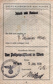 Max Uris Reisepass