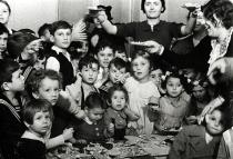 Bessy Aharoni and Lilly Drill at a Purim celebration in the Jewish kindergarten in Berlin
