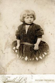 Susanne Zahradniks Vater Ernst Adler
