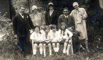 Susanne Zahradniks Cousinen, Onkel, Tanten und Eltern