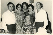 Isi, Gusti, Miriam, Fanny, Liebe und Hillel