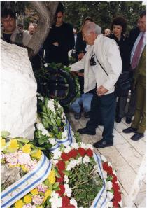Hillel Kempler bei einer Gedenkveranstaltung