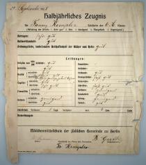 Halbjahreszeugniss für Fanny Tohar