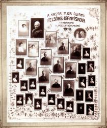Margit Brichta on the group photo of the graduating class in the high school for girls in Kassa