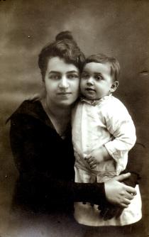 Kati Erdos and her mother Margit Erdos