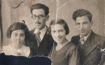 Bina Dekalo and her brother Marko Aroyo with friends