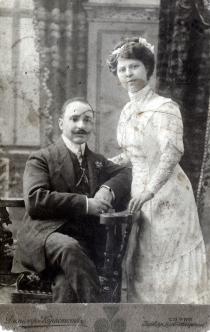 Mois Menahem and his wife