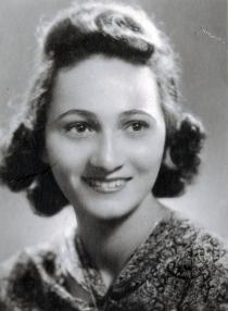 Regina Molhova