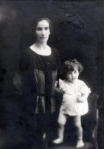 Rebecca and  Shemaya Geron