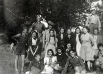 Korina Solomonova with friends