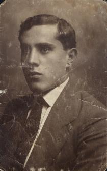 Isak Anzhel