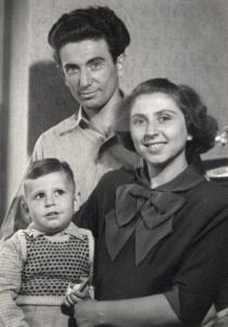 The Moshe family