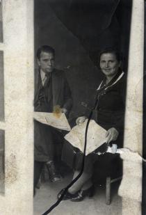 Ester and Eshua Danon in Pazardzhik