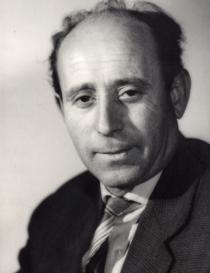 Yako Izidor Yakov as director of the Ruse Puppet Theater