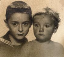 Abraham Epshtein and his cousin Dov Ban