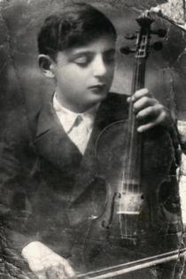 Alexander Gadjos cousin Löwenberg