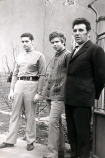 Alexander Gajdos and his sons