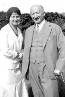 Julius Beer on holiday
