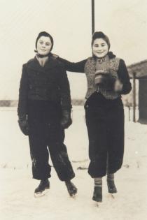 Michal Maud Beer with her best friend Ruth Weisz