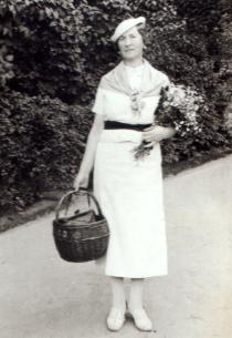 Anna Kaplan