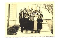 Renee Molho with her schoolmates