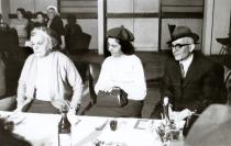 Hana Gasic's mother, Flora Montiljo at a seder in the Sarajevo Jewish community