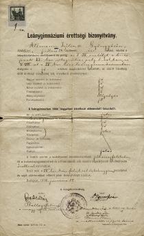 Graduation certificate of  Julia Folesne Altman