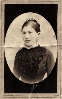 Gabor Paneth's paternal grandmother Regina Paneth