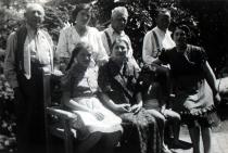 Erika Izsak and her family in their garden