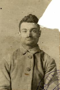 Isroel Glezer