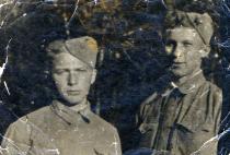 Rafael Genis and his friend Vladislav Polushkin