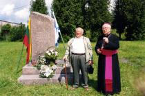 Rafael Genis and the bishop of Telsiai
