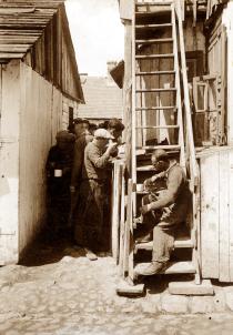 Serving of meals in Opole ghetto