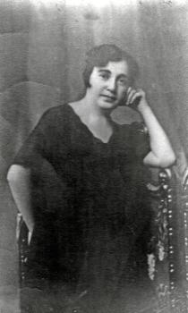 Pesia Dener
