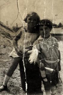 Gyorgy Preisz with his friend